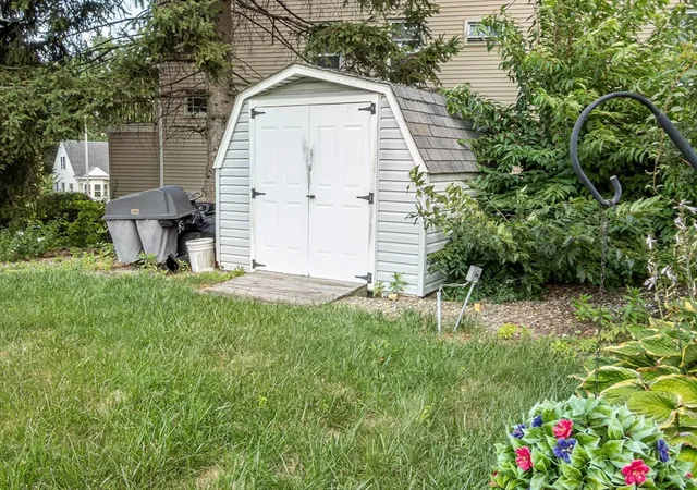 32nd image of 434 Hamilton, Worcester, MA 01604 | MLS# 73567871