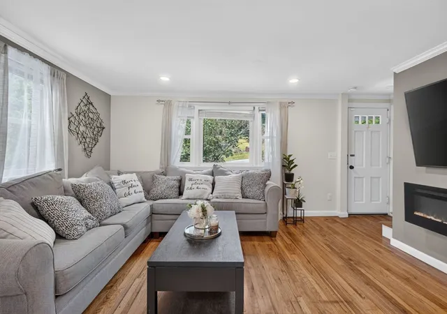 Photo 3 of Single family home for sale at 193 Pond St, Randolph, MA 02368 | MLS# 73565172 | Listing updated on 2026-09-11