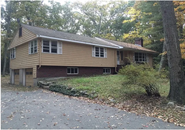 Single family home for sale at 6 Partridge Ln, Lincoln, MA 01773 | MLS# 73555607