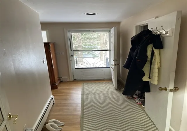 Photo 4 of Single family home for sale at 6 Partridge Ln, Lincoln, MA 01773 | MLS# 73555607 | Listing updated on 2026-08-08