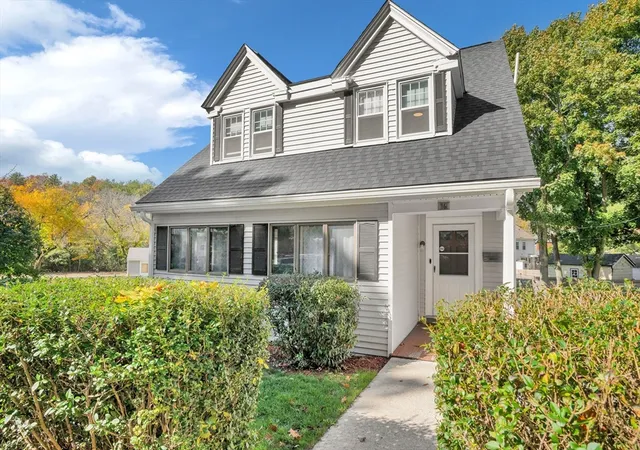 1st image of 16 Elm St, Medford, MA 02155 | MLS# 73558710
