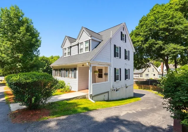 2nd image of 16 Elm St, Medford, MA 02155 | MLS# 73558710