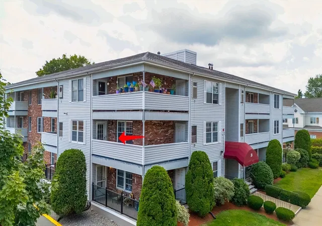1st image of 24 South St #21, Medford, MA 02155 | MLS# 73559289