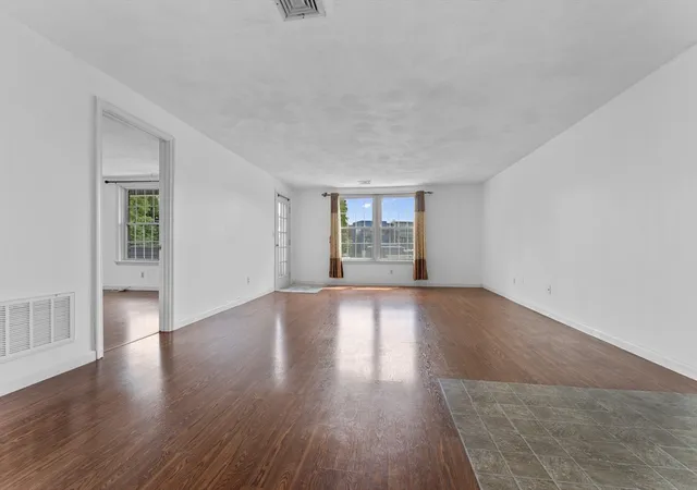 3rd image of 24 South St #21, Medford, MA 02155 | MLS# 73559289