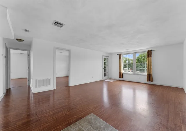 4th image of 24 South St #21, Medford, MA 02155 | MLS# 73559289