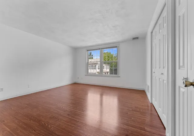 5th image of 24 South St #21, Medford, MA 02155 | MLS# 73559289