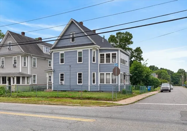 Homes for sale in Palmer, MA | 1644-1646 N Main St, Palmer, MA 01069 | MLS# 73543213