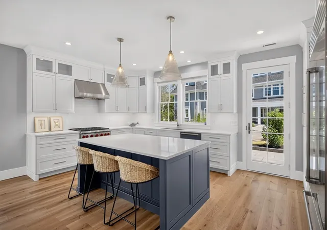 4th image of 533 Woods Hole Rd #D101, Woods Hole, MA 02543 | MLS# 73555715