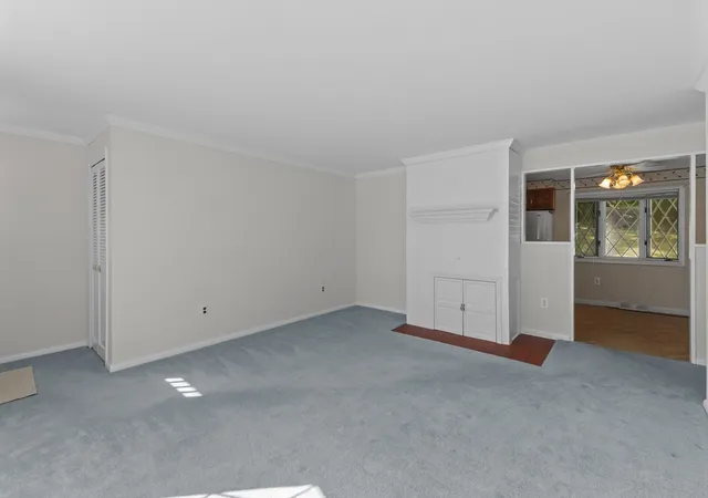 Photo 3 of Sale Pending at 48 Washington St, Shrewsbury, MA 01545 | MLS# 73568543 | Listing updated on 2026-09-15
