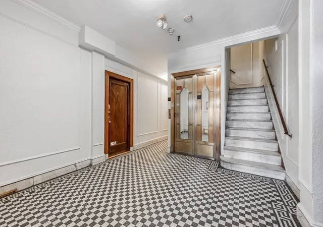 3rd image of 249 Chestnut Hill Avenue #54, Boston, MA 02135 | MLS# 73522529