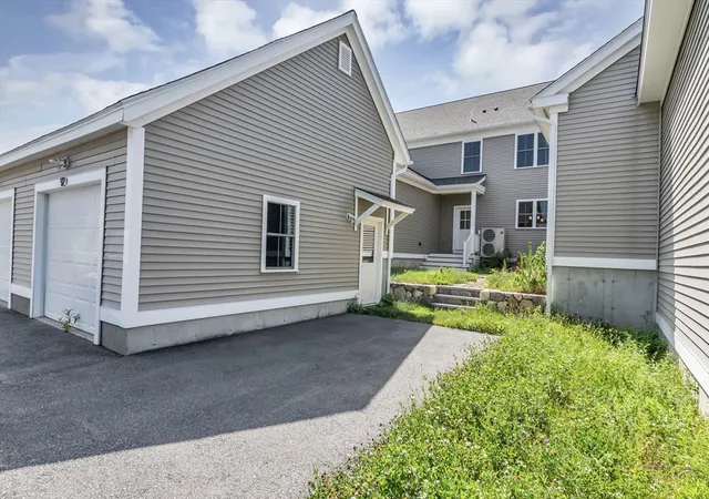 Homes for sale in Devens, MA | 92 Grant Rd #B, Devens, MA 01434 | MLS# 73545845