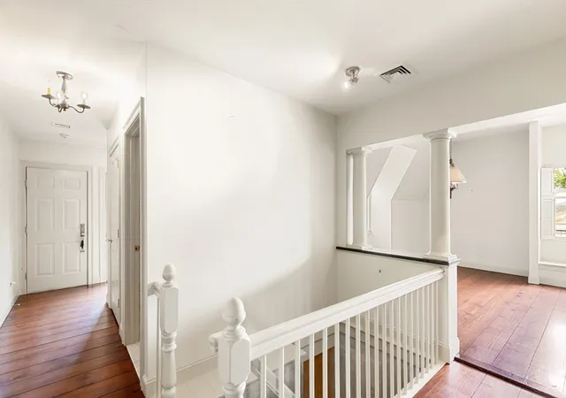 4th image of 110 High St #3, Newburyport, MA 01950 | MLS# 73532946