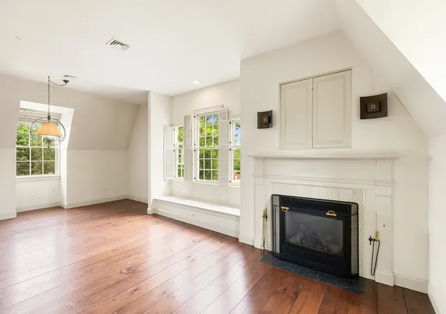 5th image of 110 High St #3, Newburyport, MA 01950 | MLS# 73532946