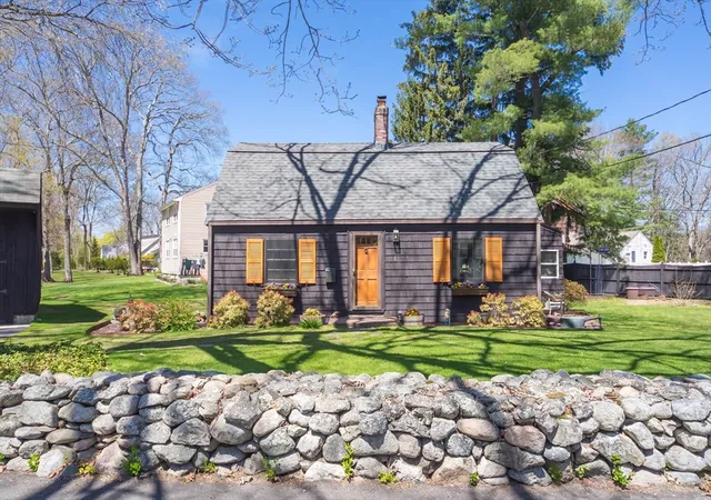Homes for sale in Natick, MA | 4 Gibbs St, Natick, MA 01760 | MLS# 73510891