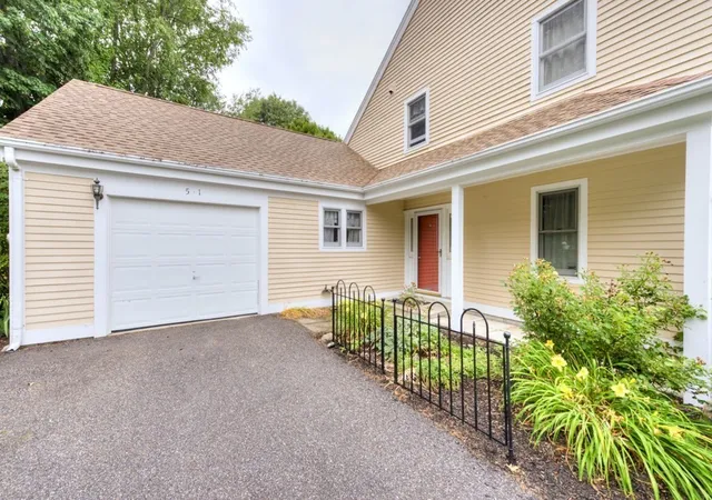 Homes for sale in Auburn, MA | 5 Pioneer Lane #1, Auburn, MA 01501 | MLS# 73545825