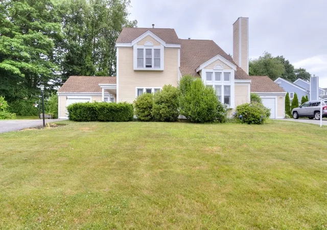 Homes for sale in Auburn, MA | 5 Pioneer Lane #1, Auburn, MA 01501 | MLS# 73545825