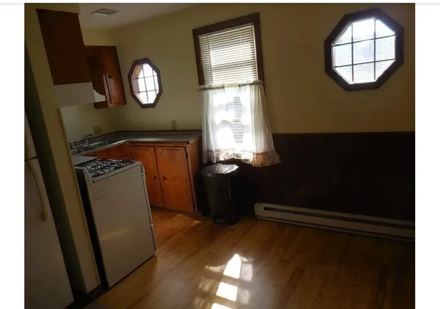 Homes for sale in Fall River, MA | 147 Jefferson St, Fall River, MA 02721 | MLS# 73509689