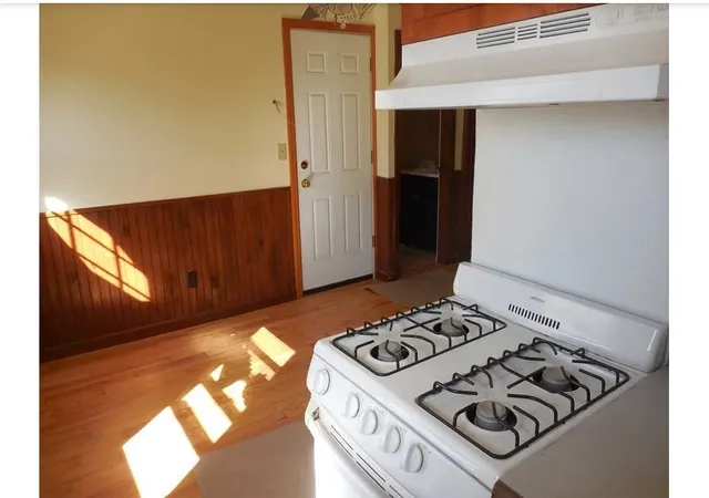 Homes for sale in Fall River, MA | 147 Jefferson St, Fall River, MA 02721 | MLS# 73509689
