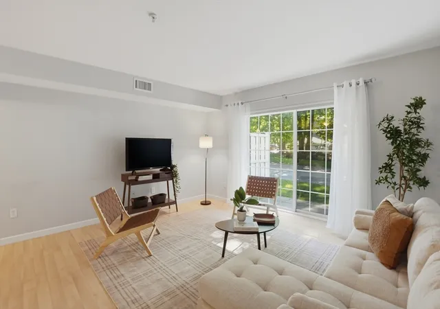 Homes for sale in Holden, MA | 48 Phillips Road #17, Holden, MA 01520 | MLS# 73529461