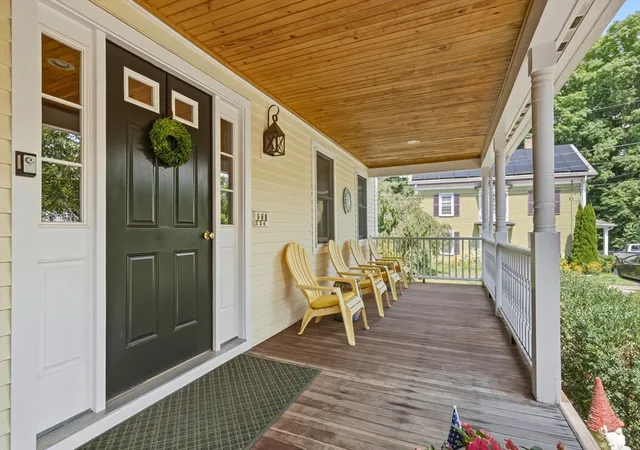 3rd image of 10 Friend Ct #3, Wenham, MA 01984 | MLS# 73549618