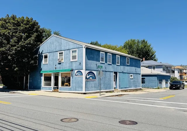 2nd image of 264 Mechanic St, Leominster, MA 01453 | MLS# 73566244