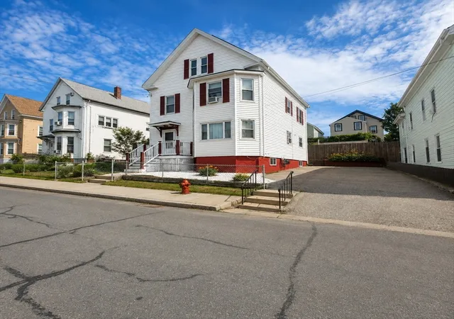 Photo 1 of Single family home for sale at 33 Hancock St, Haverhill, MA 01832 | MLS# 73567913 | Listing updated on 2026-09-13