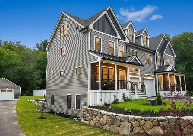 Homes for sale in North Reading, MA | 15 Park Street #B, North Reading, MA 01864 | MLS# 73540873