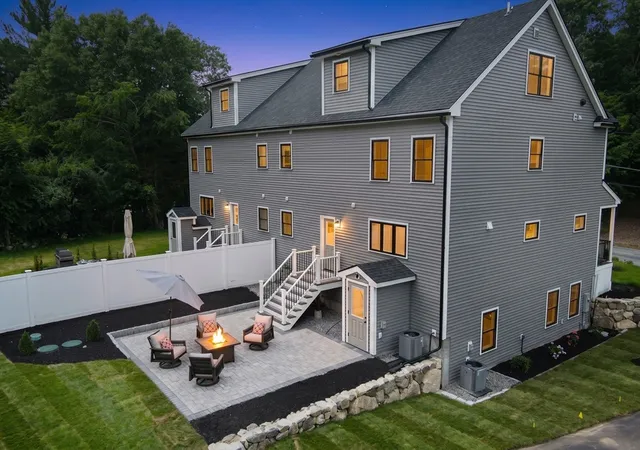 Homes for sale in North Reading, MA | 15 Park Street #B, North Reading, MA 01864 | MLS# 73540873
