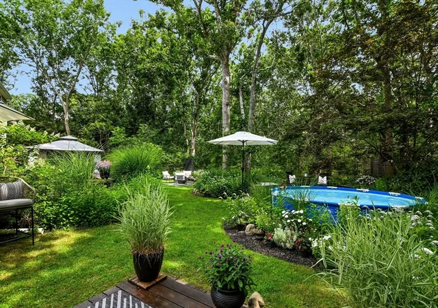 4th image of 5 Windsong Rd, Sandwich, MA 02563 | MLS# 73564563