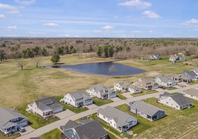 Homes for sale in Rehoboth, MA | 47 Spring Street, Rehoboth, MA 02769 | MLS# 73383381