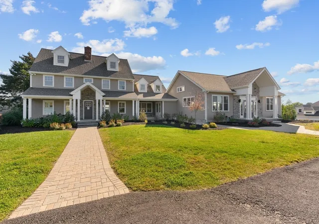 Homes for sale in Rehoboth, MA | 47 Spring Street, Rehoboth, MA 02769 | MLS# 73383381