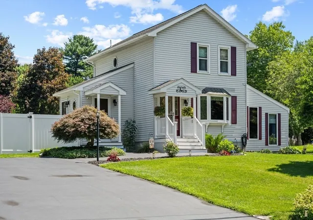 Photo 1 of Sale Pending at 33 Scenic Ave, Webster, MA 01570 | MLS# 73560334 | Listing updated on 2026-08-26