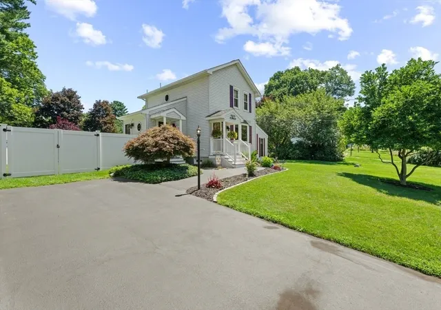 Photo 3 of Sale Pending at 33 Scenic Ave, Webster, MA 01570 | MLS# 73560334 | Listing updated on 2026-08-26