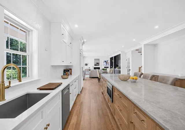 Photo 4 of Single family home for sale at 11 Viking Rd, Winchester, MA 01890 | MLS# 73556474 | Listing updated on 2026-08-30