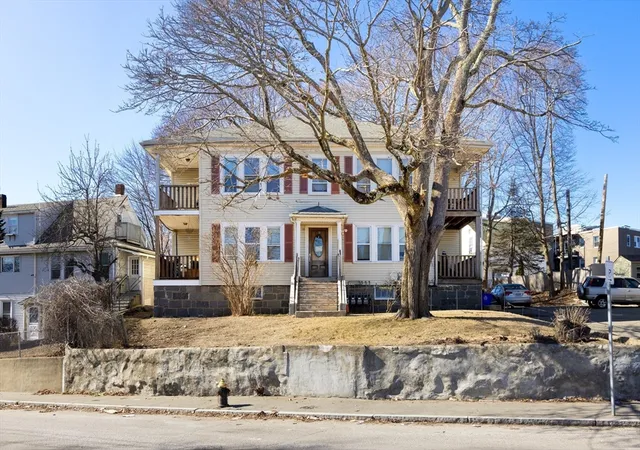 2nd image of 25 Business St, Hyde Park, MA 02136 | MLS# 73564407