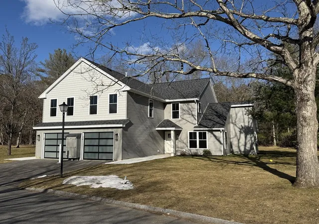 Homes for sale in Hudson, MA | 15 Barracks Road, Hudson, MA 01749 | Houzeo