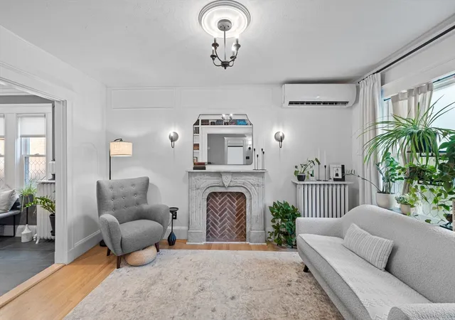 2nd image of 427 429 S Huntington Ave #1, Jamaica Plain, MA 02130 | MLS# 73565407