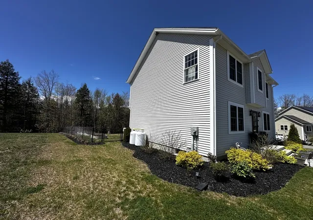 4th image of 110 Kennybeck Ct, New Ipswich, NH 03071 | MLS# 73515320