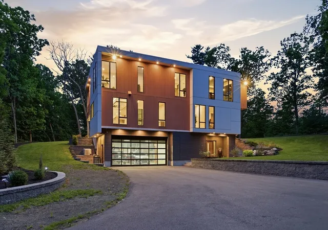 41st image of 20 Dogwood Ln, North Reading, MA 01864 | MLS# 73531564