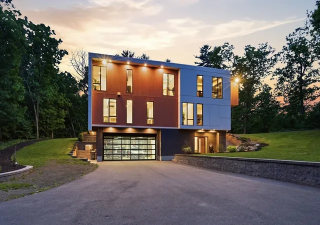 5th image of 20 Dogwood Ln, North Reading, MA 01864 | MLS# 73531564