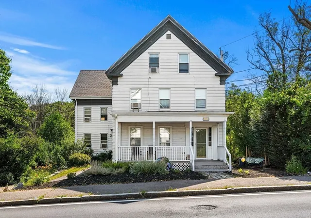 Photo 3 of Condo for sale at 170 1/2 Granite St #3, Rockport, MA 01966 | MLS# 73552134 | Listing updated on 2026-09-09