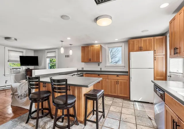 Photo 4 of Condo for sale at 170 1/2 Granite St #3, Rockport, MA 01966 | MLS# 73552134 | Listing updated on 2026-09-09