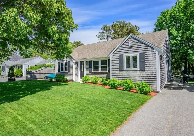 5th image of 204 Trotting Park Rd, West Dennis, MA 02670 | MLS# 73534010