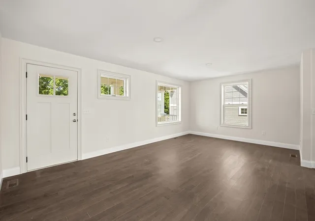 5th image of 3 Jasmine Way, Bridgewater, MA 02324 | MLS# 73538657