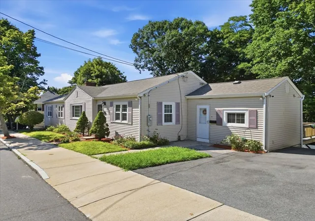 2nd image of 73 Lanark Rd, Malden, MA 02148 | MLS# 73559508