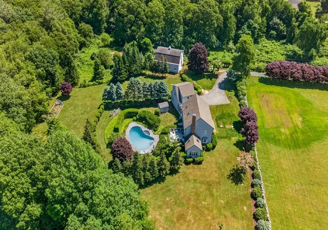 Photo 4 of Sale Pending at 665 Horseneck Rd, South Dartmouth, MA 02748 | MLS# 73544990 | Listing updated on 2026-07-22