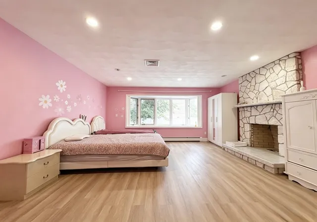 17th image of 52 Clarendon St, Malden, MA 02148 | MLS# 73532892