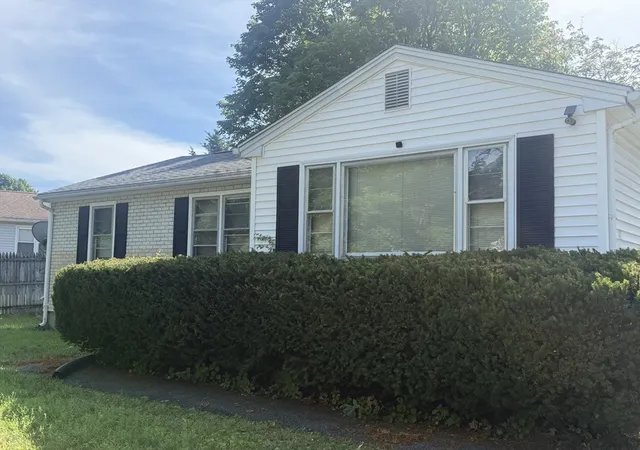 Single family home for sale at 74 Leatherleaf Dr, Springfield, MA 01109 | MLS# 73552679