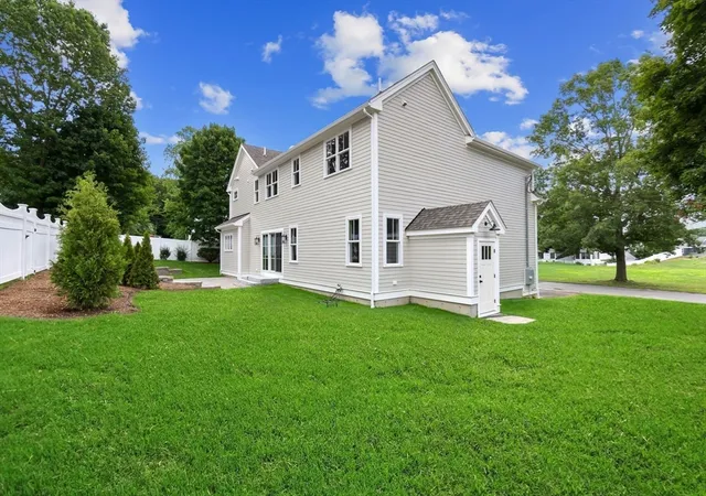42nd image of 4 Brown Ave, Newburyport, MA 01950 | MLS# 73548794