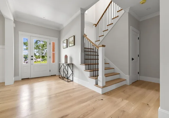4th image of 4 Brown Ave, Newburyport, MA 01950 | MLS# 73548794